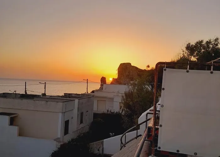 Appartamento Rifinito Con Vista Panoramica A 50 Mt Dal Mare